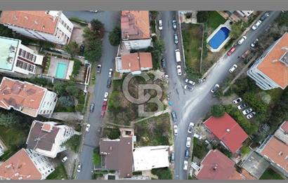 SARIYER TARABYA'DA SATILIK DENİZ MANZARALI İMARLI ARSA