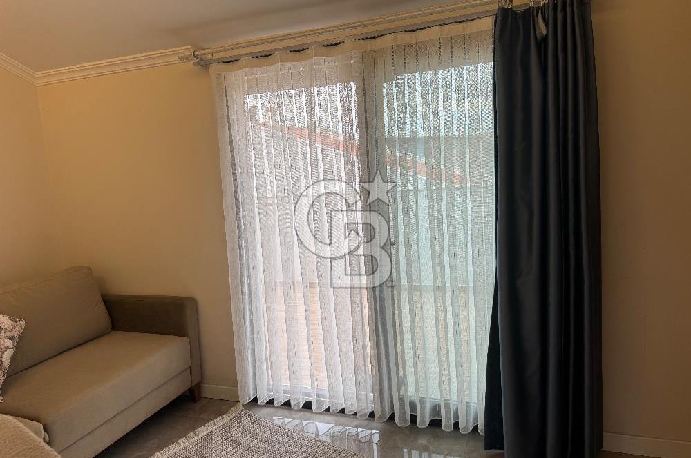 MENDERES’TE HAVUZLU SİTE İÇİNDE KİRALIK 4+1 TRİPLEX VİLLA