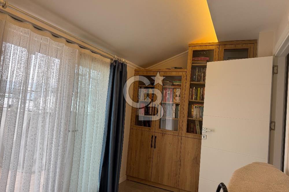 MENDERES’TE HAVUZLU SİTE İÇİNDE KİRALIK 4+1 TRİPLEX VİLLA