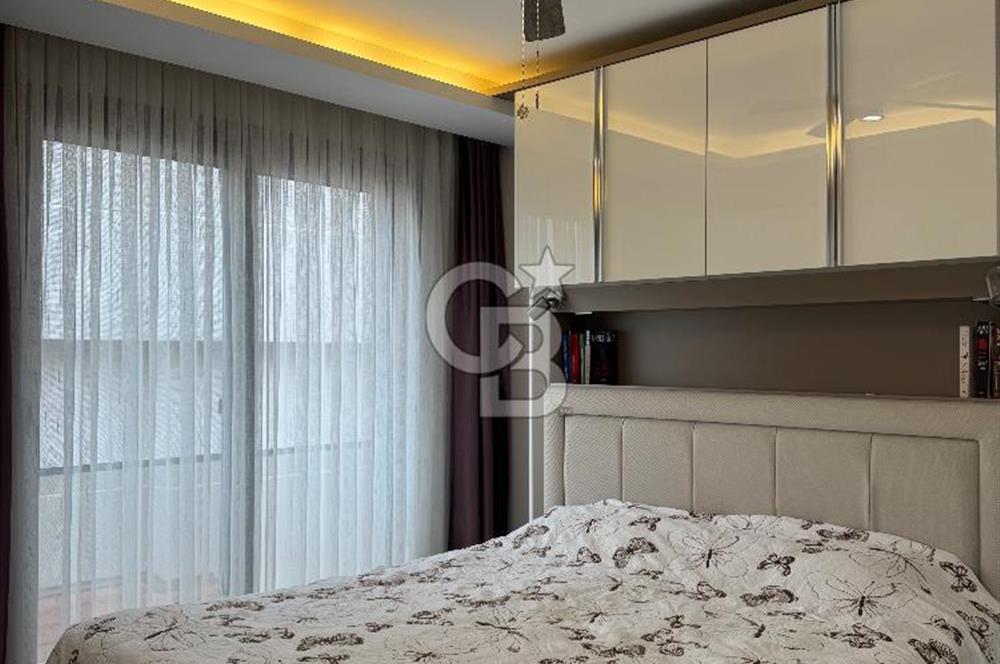 MENDERES’TE HAVUZLU SİTE İÇİNDE KİRALIK 4+1 TRİPLEX VİLLA