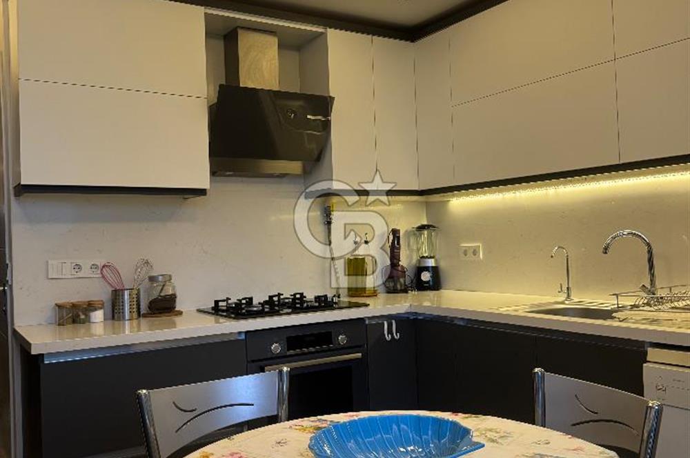 MENDERES’TE HAVUZLU SİTE İÇİNDE KİRALIK 4+1 TRİPLEX VİLLA