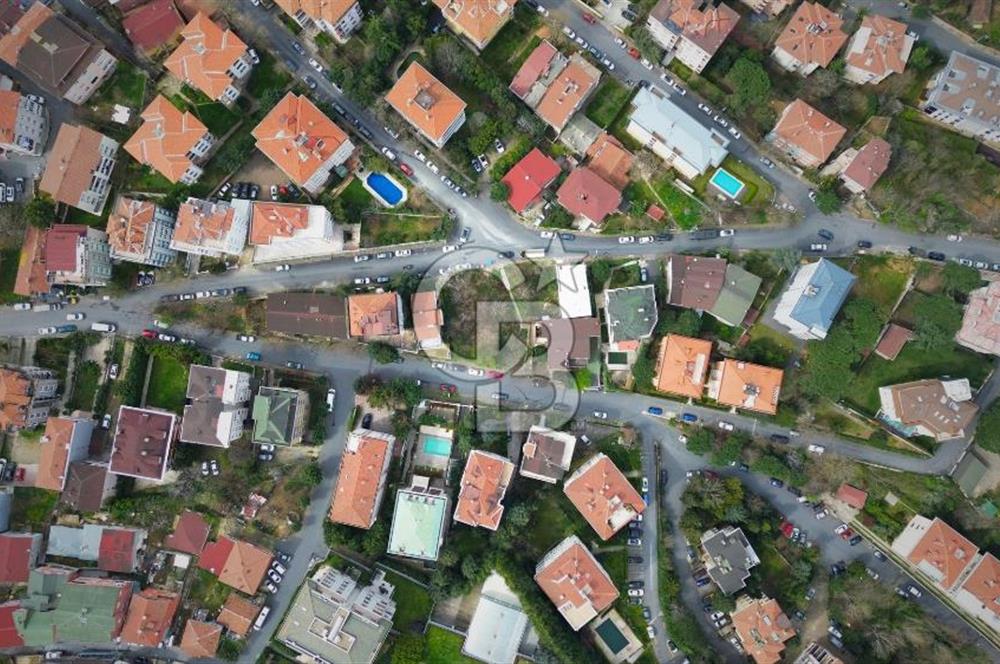 SARIYER TARABYA'DA SATILIK DENİZ MANZARALI İMARLI ARSA