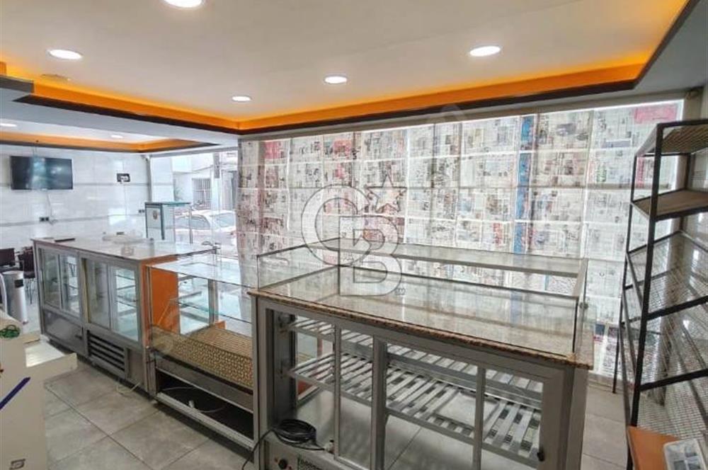 Karataş’ta 140m2 dükkan satılıktır