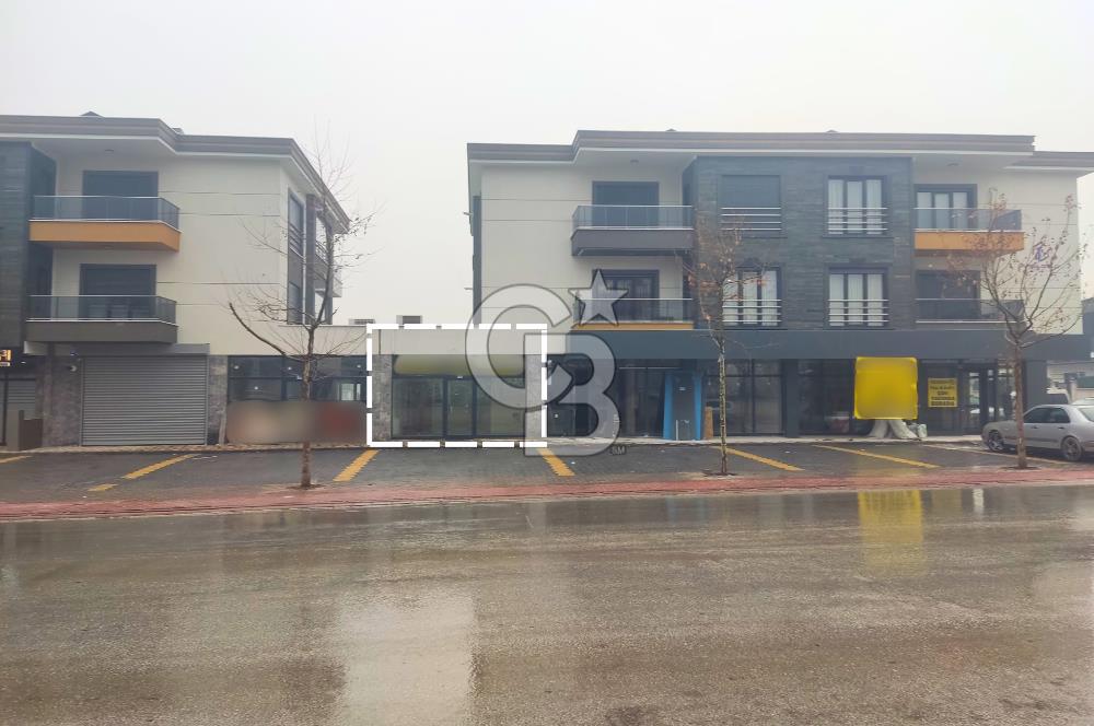 COLDWELL BANKER'DAN YOLA CEPHE MERKEZİ KONUMDA KİRALIK DÜKKAN