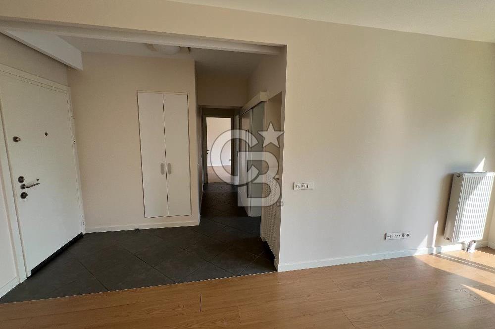 Soyak Optimus Kiralık Havuz Cepheli Ebeveyn Banyolu Kapalı Mutfak 2+1