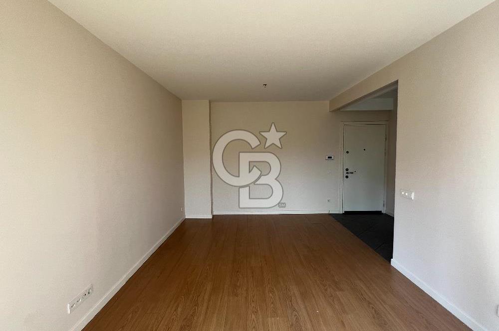Soyak Optimus Kiralık Havuz Cepheli Ebeveyn Banyolu Kapalı Mutfak 2+1