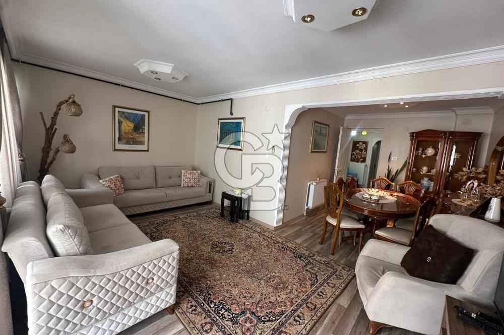 Mithatpaşa Cadde Üstü 3+1 Arakat Satılık Daire