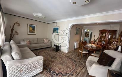 Mithatpaşa Cadde Üstü 3+1 Arakat Satılık Daire
