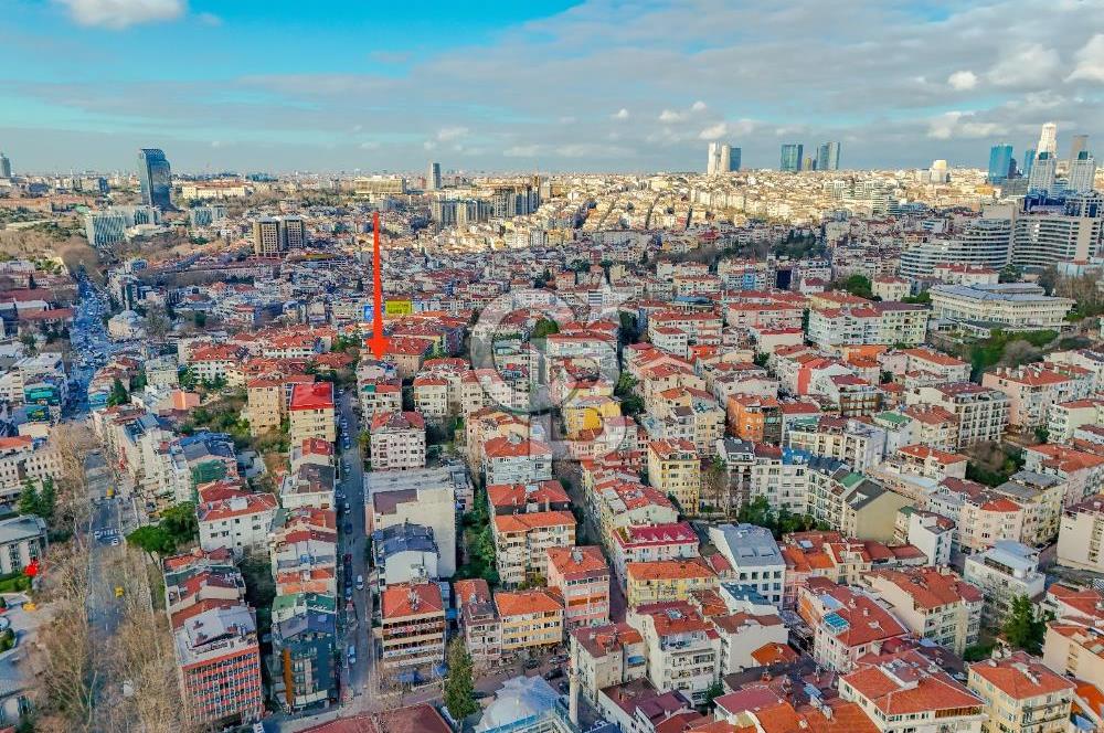 Yıldız'da Boğaz Manzaralı 2+1