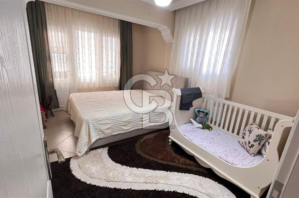 Bornova Atatürk Mahallesinde 394 M² Arsa Paylı Satılık Tripleks Ev