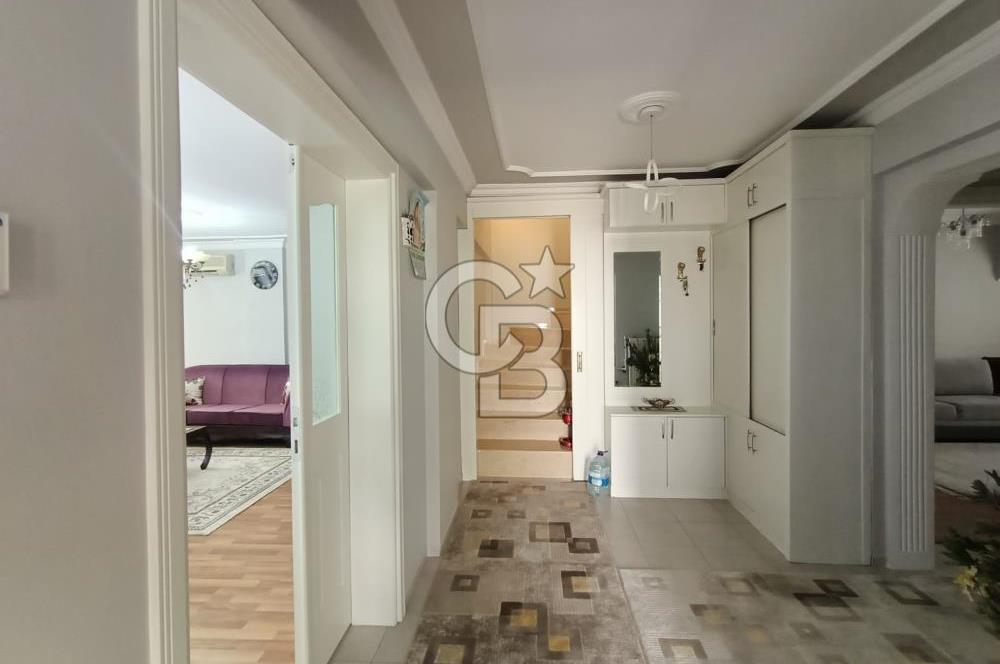 Bornova Atatürk Mahallesinde 394 M² Arsa Paylı Satılık Tripleks Ev