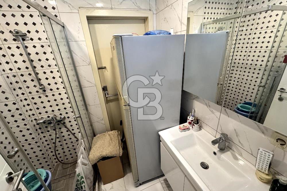 Erenköy Minibüs Caddesi Üzerinde  Satılık 3+1  Daire