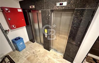 Erenköy Minibüs Caddesi Üzerinde  Satılık 3+1  Daire
