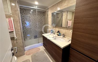 Erenköy Minibüs Caddesi Üzerinde  Satılık 3+1  Daire