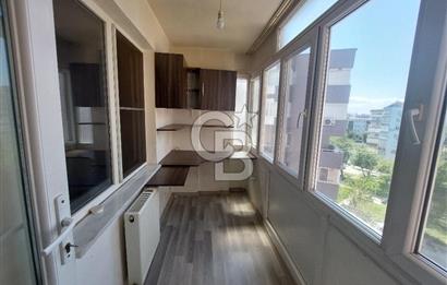 Bayraklı Manavkuyuda Doğalgaz Kombili Kiralık Arakat 3+1 Daire