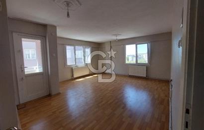 Bayraklı Manavkuyuda Doğalgaz Kombili Kiralık Arakat 3+1 Daire