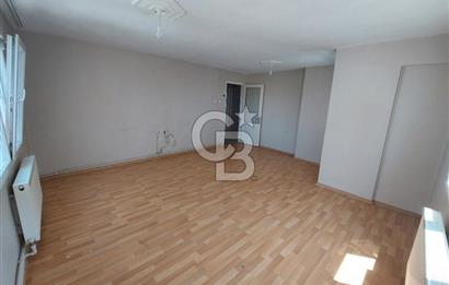 Bayraklı Manavkuyuda Doğalgaz Kombili Kiralık Arakat 3+1 Daire