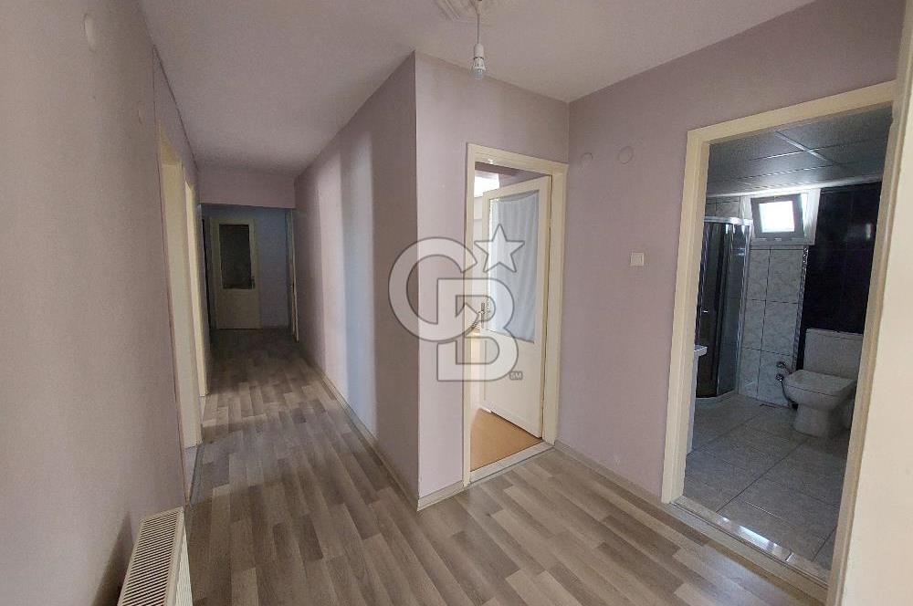 Bayraklı Manavkuyuda Doğalgaz Kombili Kiralık Arakat 3+1 Daire