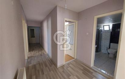 Bayraklı Manavkuyuda Doğalgaz Kombili Kiralık Arakat 3+1 Daire
