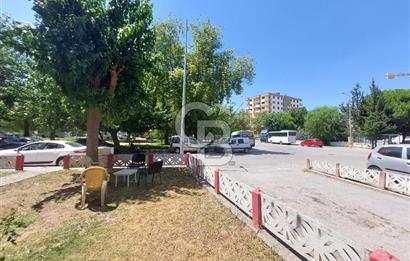 Bayraklı Manavkuyuda Doğalgaz Kombili Kiralık Arakat 3+1 Daire