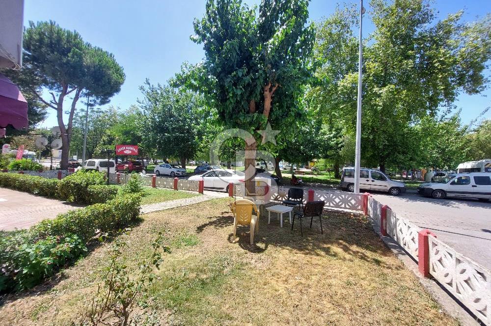 Bayraklı Manavkuyuda Doğalgaz Kombili Kiralık Arakat 3+1 Daire