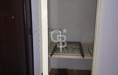 Bayraklı Manavkuyuda Doğalgaz Kombili Kiralık Arakat 3+1 Daire