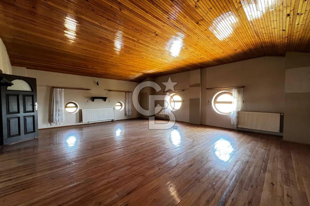 İZMİR TORBALI 16500 M2 İÇİNDE NEVŞEHİR TAŞ SATILIK MALİKHANE 