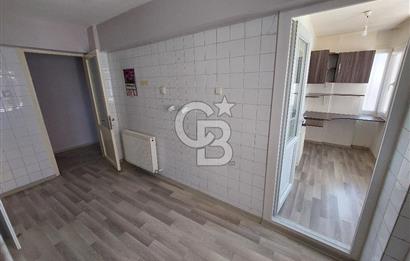 Bayraklı Manavkuyuda Doğalgaz Kombili Kiralık Arakat 3+1 Daire