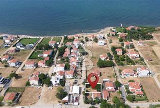  LAPSEKİ ÇARDAK EMEK TATİL KÖYÜ'NDE SATILIK ARSA