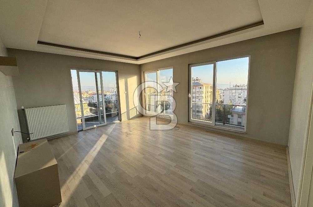 COLDWELL BANKERDEN NECİP FAZIL MAH.DE SATILIK 2+1 DAİRE (OFİS)