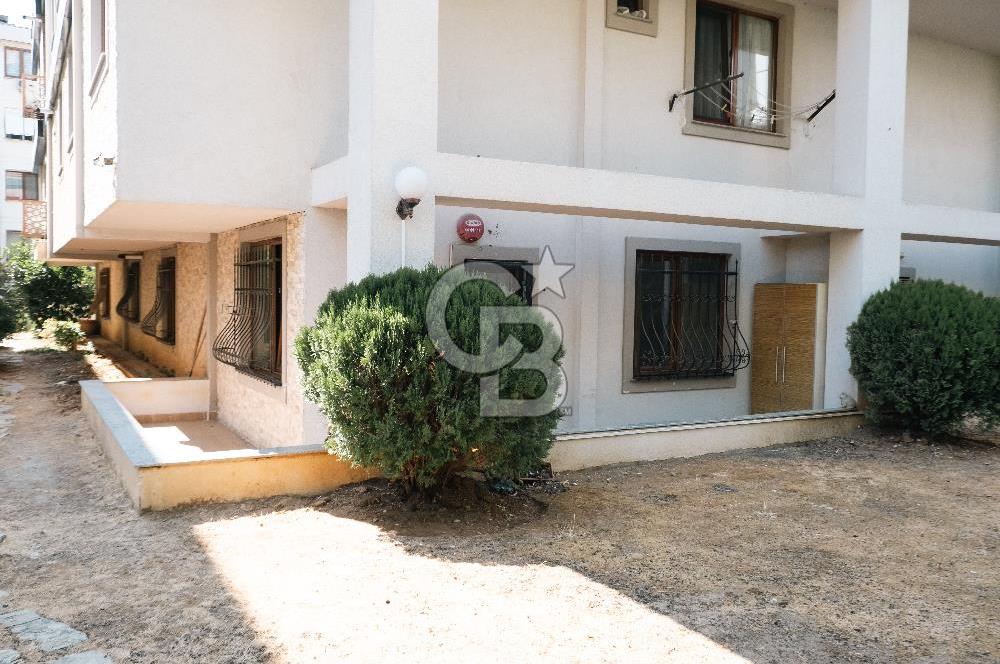 Acıbadem’in Prestijli Lokasyonunda | Bahçe katı,Otoparklı Geniş 3+1 Daire – Metrobüse Yürüme Mesafesinde