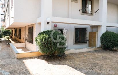 Acıbadem’in Prestijli Lokasyonunda | Bahçe katı,Otoparklı Geniş 3+1 Daire – Metrobüse Yürüme Mesafesinde