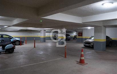 Acıbadem’in Prestijli Lokasyonunda | Bahçe katı,Otoparklı Geniş 3+1 Daire – Metrobüse Yürüme Mesafesinde