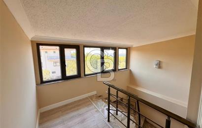 CB ENVOY/ Karamürsel'de Muhteşem Manzaralı 5+1 Fourlex Villa