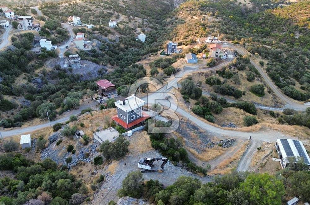 Yenifoça Sazlıca'da Satılık Villa Arsası