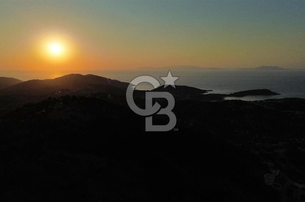 Yenifoça Sazlıca'da Satılık Villa Arsası