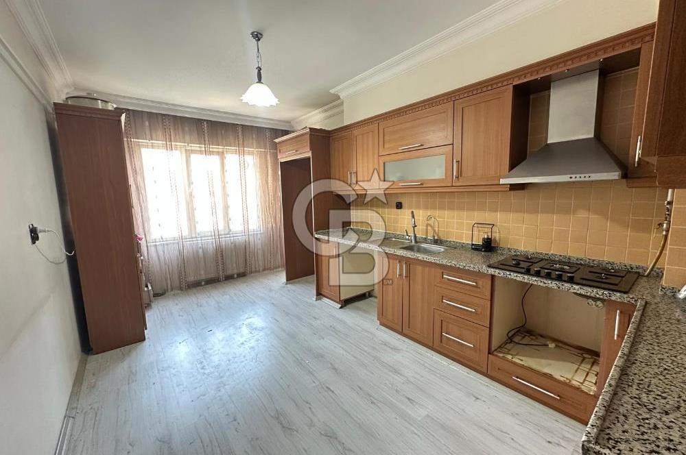MERKEZİ KONUMDA FIRSAT 4+1 SATILIK DAİRE