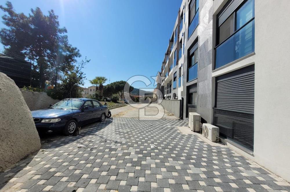 Çeşme Merkezde Satılık 2+1 Arakat Daire