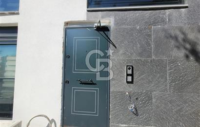 Çeşme Merkezde Satılık 2+1 Arakat Daire
