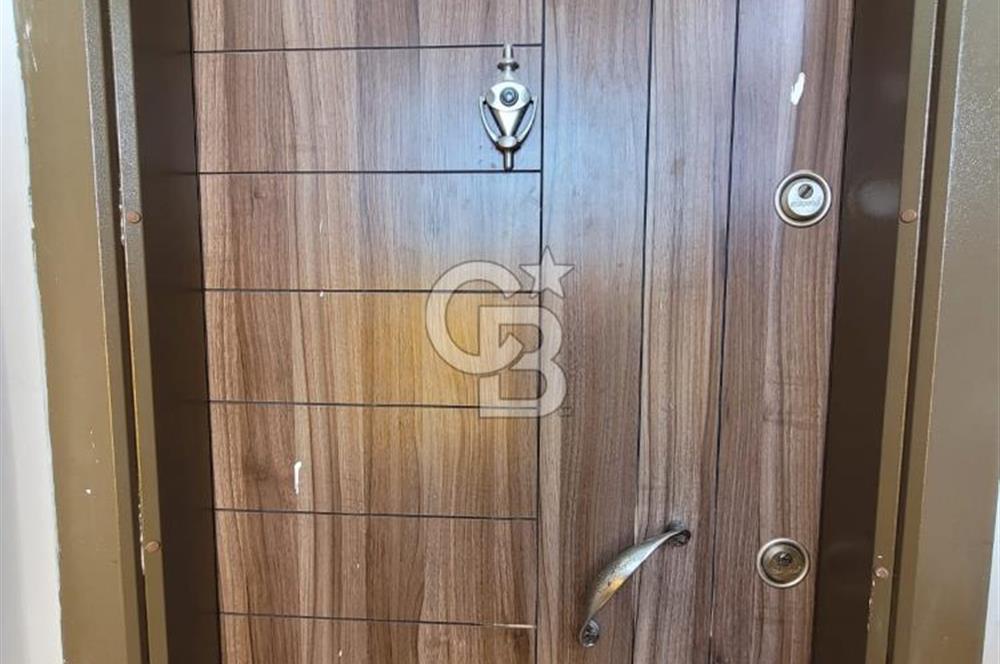 Çeşme Merkezde Satılık 2+1 Arakat Daire