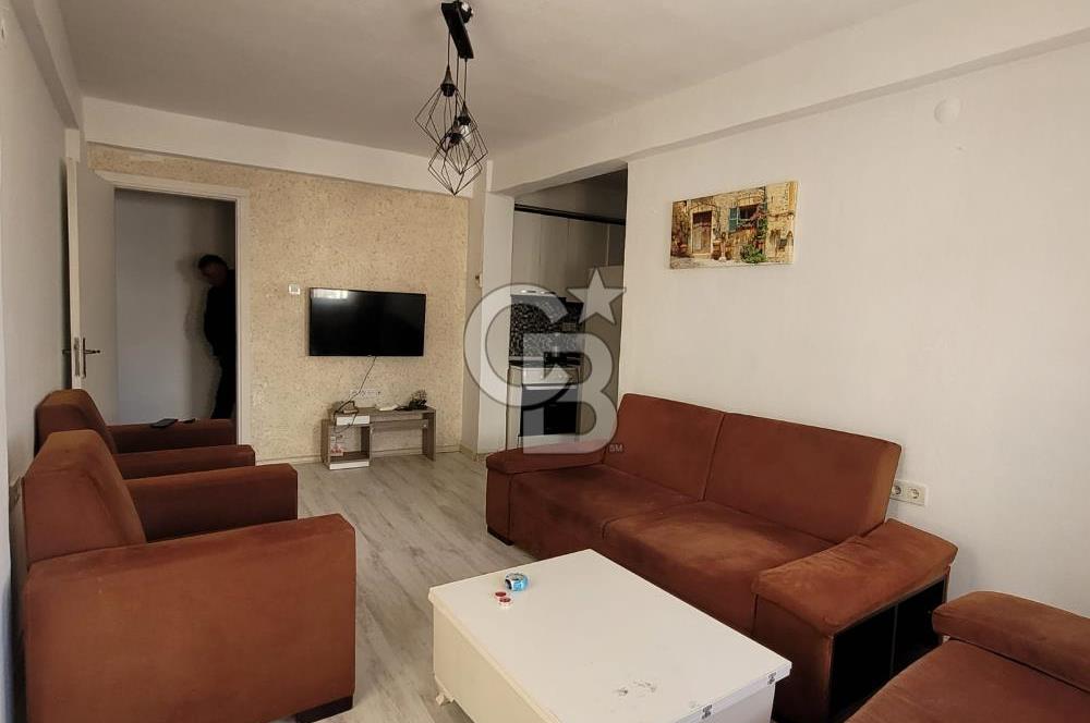Çeşme Merkezde Satılık 2+1 Arakat Daire