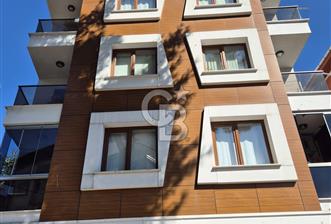 ÜMRANİYE NAMIK KEMAL MH SATILIK 3+2 TERASLI 10 YAŞ DUBLEKS