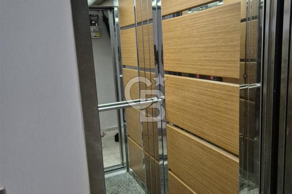 ÜMRANİYE NAMIK KEMAL MH SATILIK 3+2 TERASLI 10 YAŞ DUBLEKS