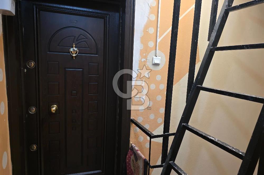 Karşıyaka Alaybey'de 3+1 Kiralık Daire