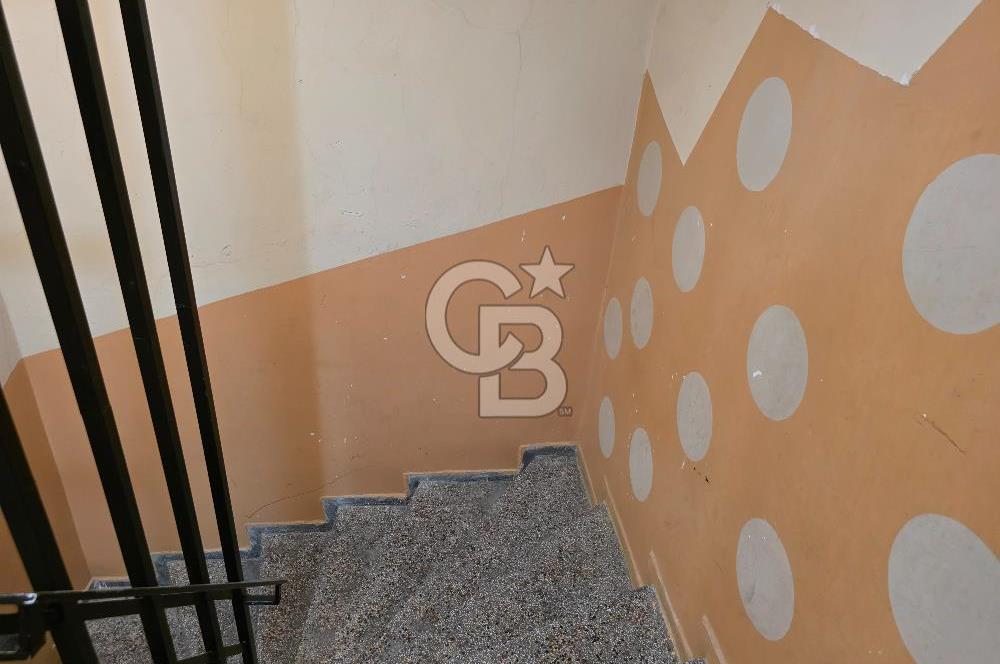 Karşıyaka Alaybey'de 3+1 Kiralık Daire