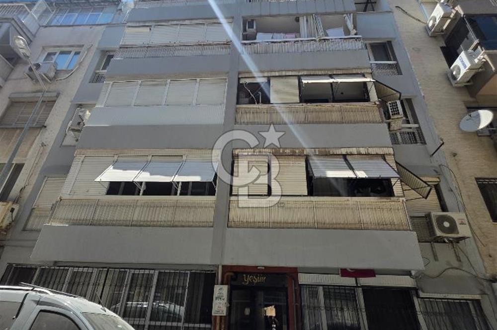 Karşıyaka Alaybey'de 3+1 Kiralık Daire