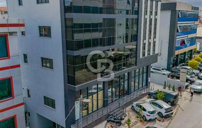 Ümraniye Şerifali Prestijli 2.400m² Kiralık Komple Plaza
