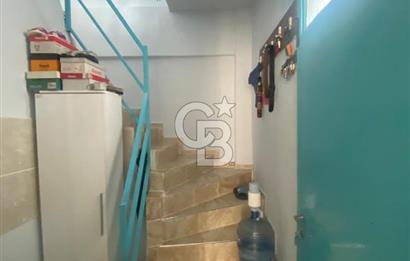 Yenifoça Çarşı İçerisinde Eşyalı Kiralık Müstakil Ev