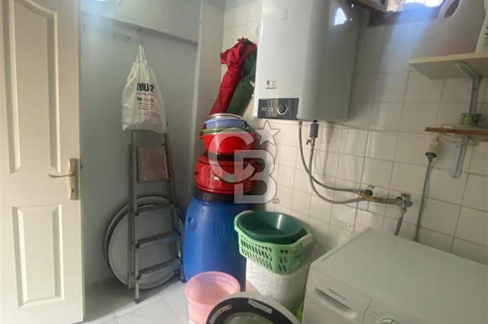 Yenifoça Çarşı İçerisinde Eşyalı Kiralık Müstakil Ev
