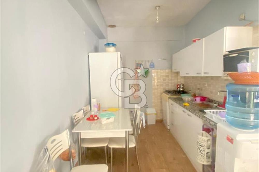 Yenifoça Çarşı İçerisinde Eşyalı Kiralık Müstakil Ev
